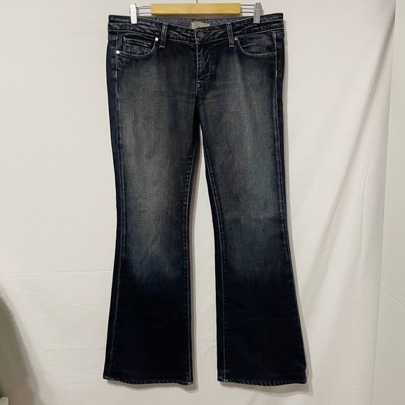 Sz 31 Laurel Canyon Low Rise Boot Cut Paige Jeans - Picture 1 of 10